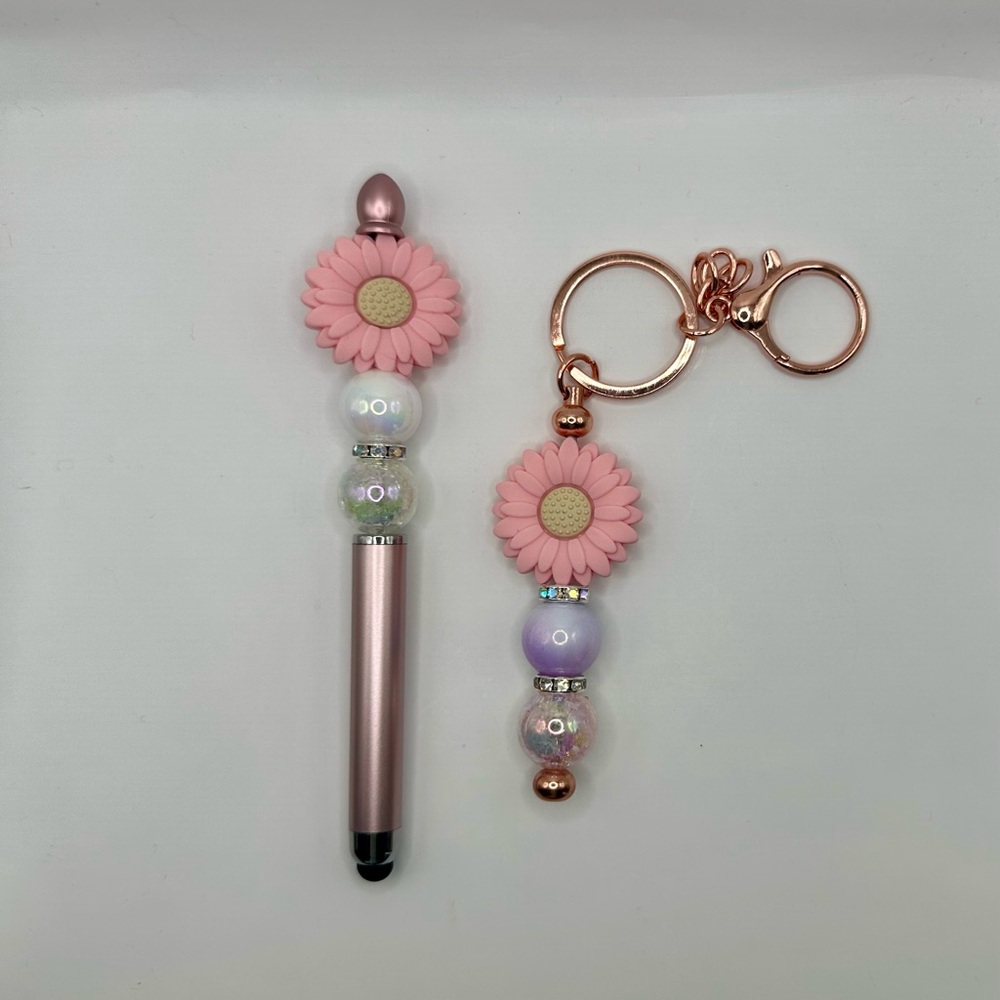 Stylus(w/pen) and Keychain Set in rose gold